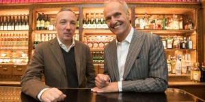 Beitragsbild des Blogbeitrags Marko Locatin Trifft: Zum Schwarzen Kameel-Patron Peter Friese