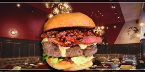Beitragsbild des Blogbeitrags Dry Aged Burger im beef & glory: Edelfleisch vom Southbend-Broiler 