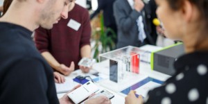 Beitragsbild des Blogbeitrags Das Fairphone 2 erhält den Blauen Engel