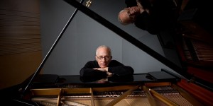 Beitragsbild des Blogbeitrags James Newton Howard am 25.11.2017 in der Wiener Stadthalle