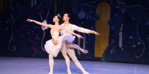 Beitragsbild des Blogbeitrags St. Petersburg Festival Ballet: Schwanensee und Nussknacker in Österreich