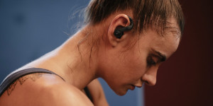 Beitragsbild des Blogbeitrags Teufel stellt AIRY SPORTS TWS In-Ear-Plugs vor 