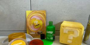 Beitragsbild des Blogbeitrags Eindrücke von Lush x Super Mario Bros. Badebombe, Duschgel, Duschjelly und Seife