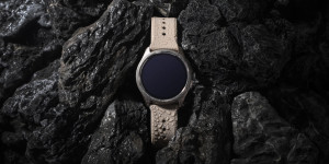 Beitragsbild des Blogbeitrags Die Mobvoi TicWatch Pro 5 jetzt auch in sommerlicher Sandstone Farbe 