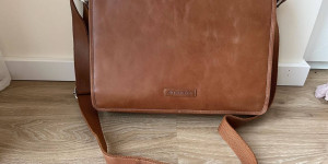 Beitragsbild des Blogbeitrags Gewinnspiel: Wir verlosen eine dbramante1928 Marselisborg in der Farbe Golden Tan