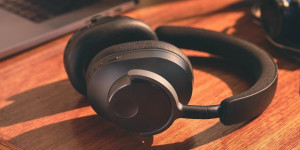 Beitragsbild des Blogbeitrags Cambridge Audio Melomania P100 angekündigt: 100 Stunden Akkulaufzeit und Hi-Fi-Audio