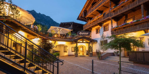 Beitragsbild des Blogbeitrags Travel-Adventures Der Böglerhof in Alpbach: Eine Oase der Gastfreundschaft und Entspannung