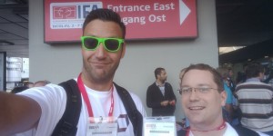 Beitragsbild des Blogbeitrags IFA Berlin 2016 – Tag 1: Von brennenden Füßen und glänzenden Augen