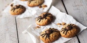 Beitragsbild des Blogbeitrags Meine allerliebsten Hafer-Schoko-Cookies – Happy Halloween Edition 