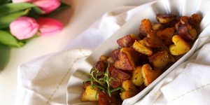 Beitragsbild des Blogbeitrags Valentinstagsspecial – Rosmarin Kartoffeln in Herzform