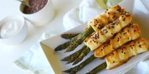 Beitragsbild des Blogbeitrags Spargelspecial – Spargel im Blätterteig