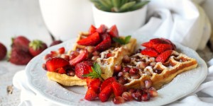 Beitragsbild des Blogbeitrags 3- Zutaten- Joghurt Waffeln (gesund)