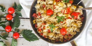 Beitragsbild des Blogbeitrags Orecchiette mit Basilikumpesto und gegrilltem Gemüse 