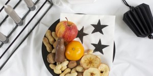 Beitragsbild des Blogbeitrags DIY: Servietten mit Kartoffeldruck