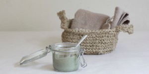 Beitragsbild des Blogbeitrags Beauty-DIY: Heilerde-Honig-Maske