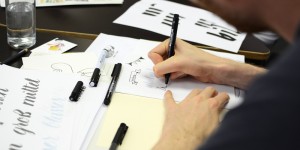 Beitragsbild des Blogbeitrags Save the Date: Illustration & Brush Lettering und Kalligraphie Einsteigerkurs im Jänner