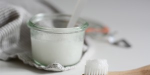 Beitragsbild des Blogbeitrags Beauty-DIY: Zahnpasta