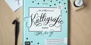 Beitragsbild des Blogbeitrags Buch-Tipp: „Kalligrafie von A bis Z“ von Natascha Safarik 