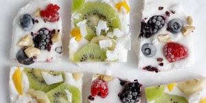 Beitragsbild des Blogbeitrags Rezept: Veganes Frozen Yogurt Bark 