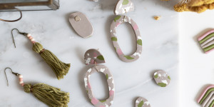 Beitragsbild des Blogbeitrags Inspiration: Accessoires aus Modelliermasse und Fimo