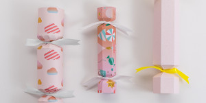 Beitragsbild des Blogbeitrags DIY: Bonbon-Geschenkboxen aus Papier