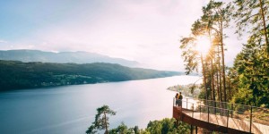 Beitragsbild des Blogbeitrags Slow Trail: Achtsam wandern in Kärnten