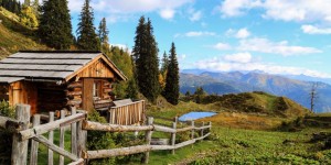 Beitragsbild des Blogbeitrags Herbstgefühle auf Schritt und Tritt: Wandern im Lesachtal