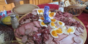 Beitragsbild des Blogbeitrags Ostern in Kärnten: 10 Tipps für Genießer
