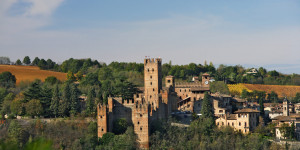Beitragsbild des Blogbeitrags 5 besonders malerische Dörfer in der Emilia-Romagna 