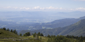Beitragsbild des Blogbeitrags Herzhaft, heimelig und hoch überm Tal: Sehenswürdigkeiten in Oberkrain 
