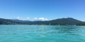 Beitragsbild des Blogbeitrags Sommer, Sonne, Sonnenbrand: Wie man sich auf Reisen richtig schützt