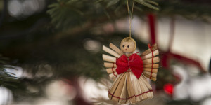 Beitragsbild des Blogbeitrags Traditionelle Weihnachtsbräuche aus den Alpen 