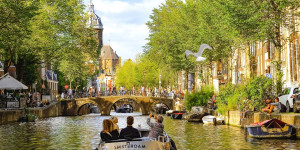 Beitragsbild des Blogbeitrags Komm, wir fliegen nach Amsterdam! 