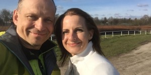 Beitragsbild des Blogbeitrags Offline und Online, zwei Welten, ein Leben – mit Simone Weissenbach – Folge 110