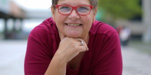 Beitragsbild des Blogbeitrags Die eigene Facebook-Gruppe optimal nutzen mit Birgit Schultz – Folge 184 