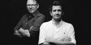Beitragsbild des Blogbeitrags Folge 221 Von Non-Fiction zu – Fiction Thrillerschreiben als Autorenduo