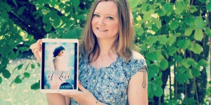 Beitragsbild des Blogbeitrags Folge 225 Von Bestsellerautorinnen lernen – C. R. Scott
