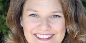 Beitragsbild des Blogbeitrags Erfolgreiche Kommunikation mit Kundinnen – mit Sina Kistner – Folge 46 DBT