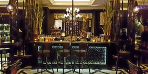 Beitragsbild des Blogbeitrags Fragrances Bar – inspire your senses at the Ritz-Carlton Berlin 