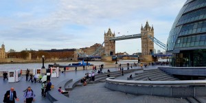 Beitragsbild des Blogbeitrags 10 Top Tips to travel smarter with your Samsung Galaxy S8