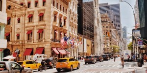 Beitragsbild des Blogbeitrags Amazing Things To Do in New York City & How To Explore NYC Like A Local