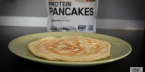 Beitragsbild des Blogbeitrags Protein Pancakes einfach zubereitet
