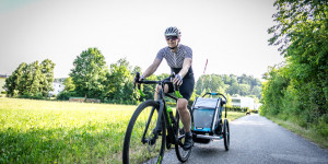 Beitragsbild des Blogbeitrags Thule Chariot Sport 1 im Test – der multifunktionelle Radanhänger