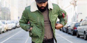 Beitragsbild des Blogbeitrags Voll im Trend: Modische Neuinterpretationen der Fliegerjacke