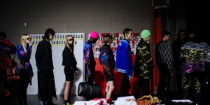 Beitragsbild des Blogbeitrags Milan Fashion Week: Backstage bei Marcelo Burlon County of Milan FW19 