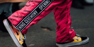 Beitragsbild des Blogbeitrags Zeitlos und leistbar: Das sind die besten Sneaker für wenig Geld