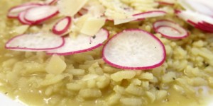 Beitragsbild des Blogbeitrags Radieschen-Spargel-Risotto