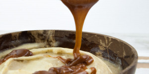 Beitragsbild des Blogbeitrags Vegan (Salted) Caramel Sauce