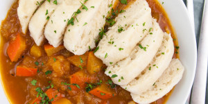 Beitragsbild des Blogbeitrags Vegan Czech Dumplings (Knedlíky)