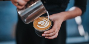 Beitragsbild des Blogbeitrags Best Coffee in Vienna – Top 5 Places According to Locals